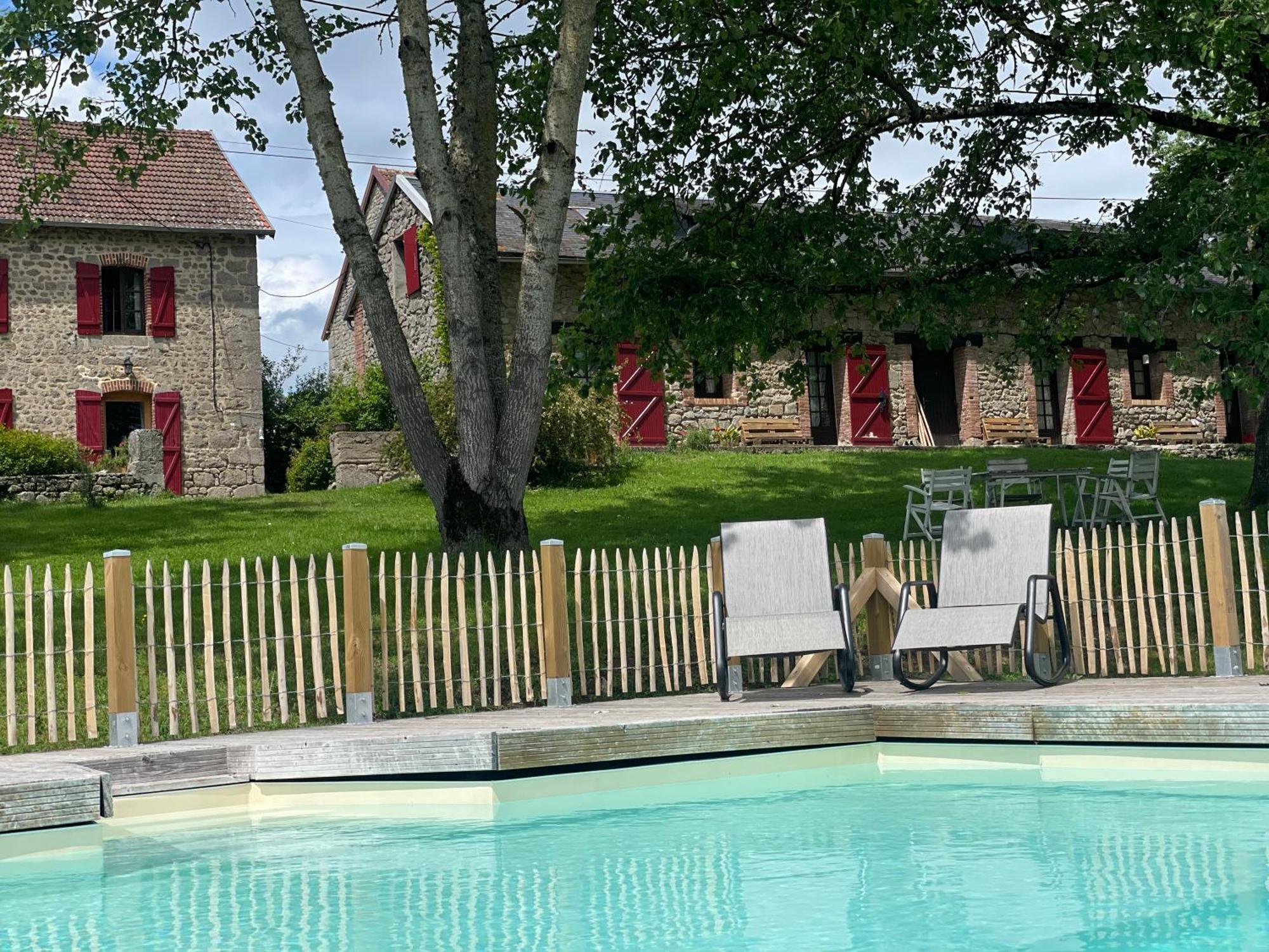 Maison D'Hotes Ourdeaux Et Gite Chez Rouchon Alleyrat  Ngoại thất bức ảnh